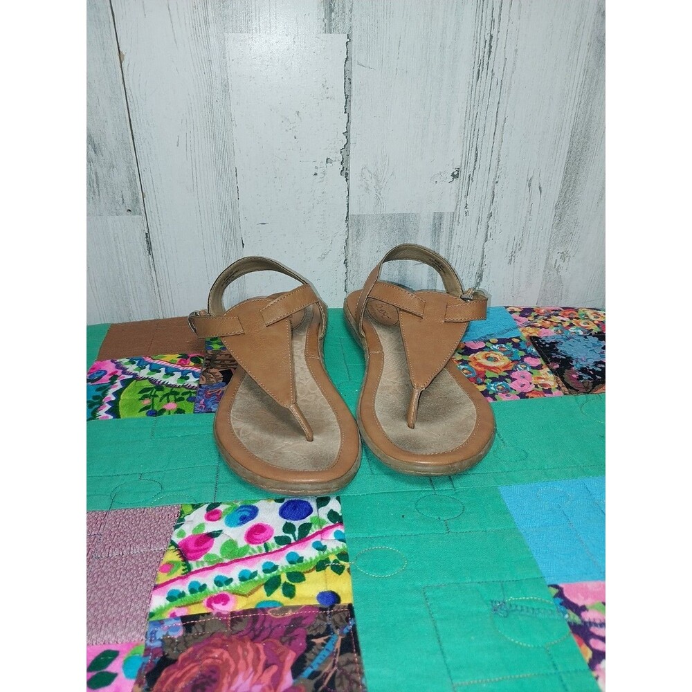 B.O.C. Open Toe Ankle Strap Sandal Size 9M Flat Tan